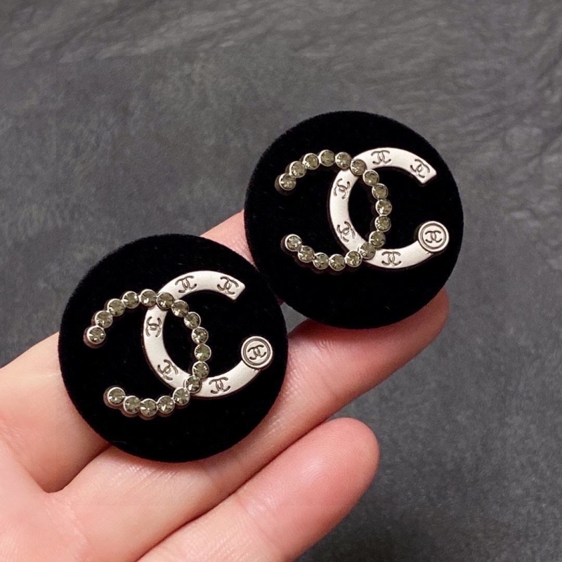 Ch**el earrings
